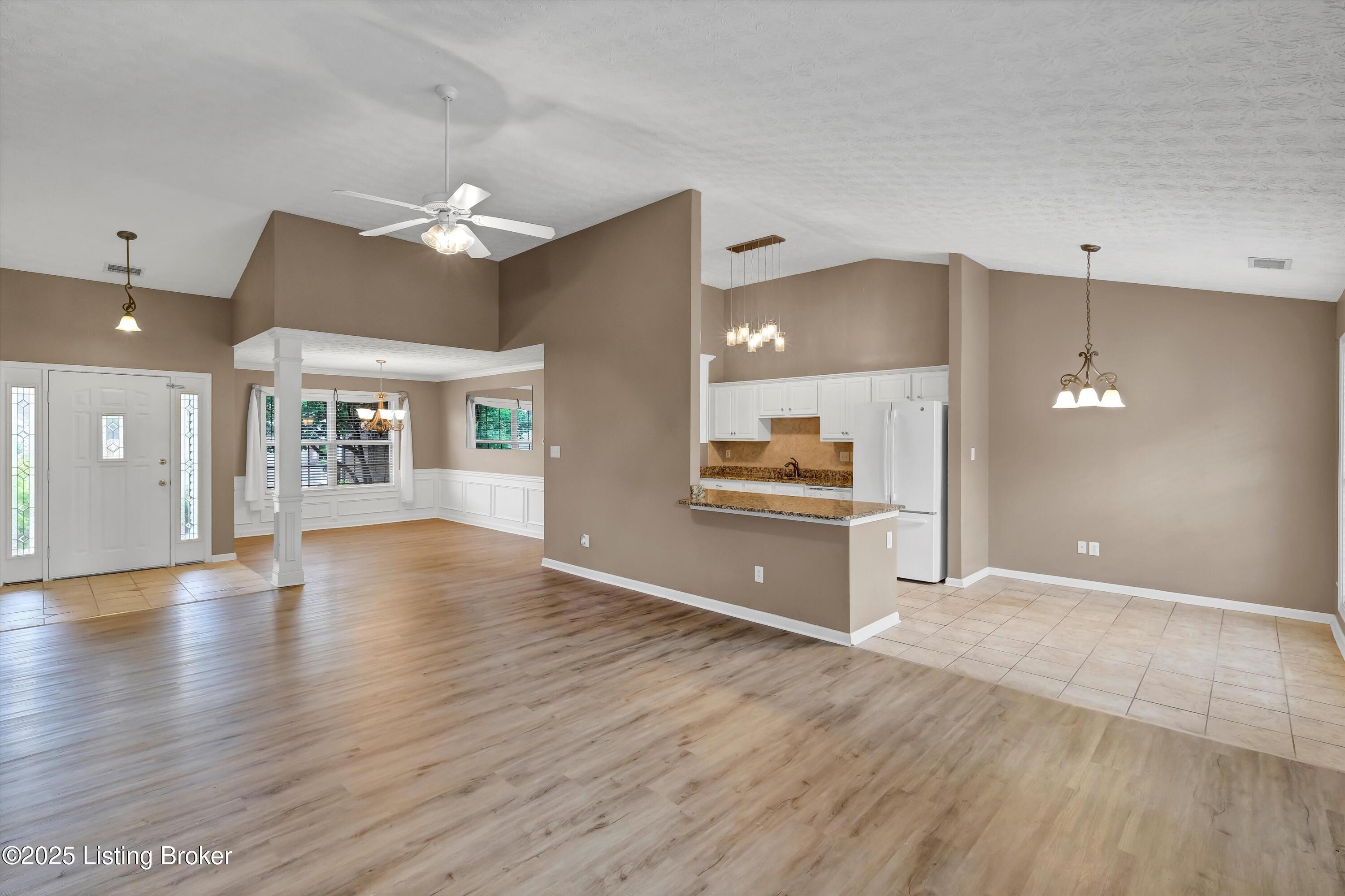 8405 Adams Run Road Louisville, KY 40228 - Photo 6 of 33 11-8405 Adams Run Rd