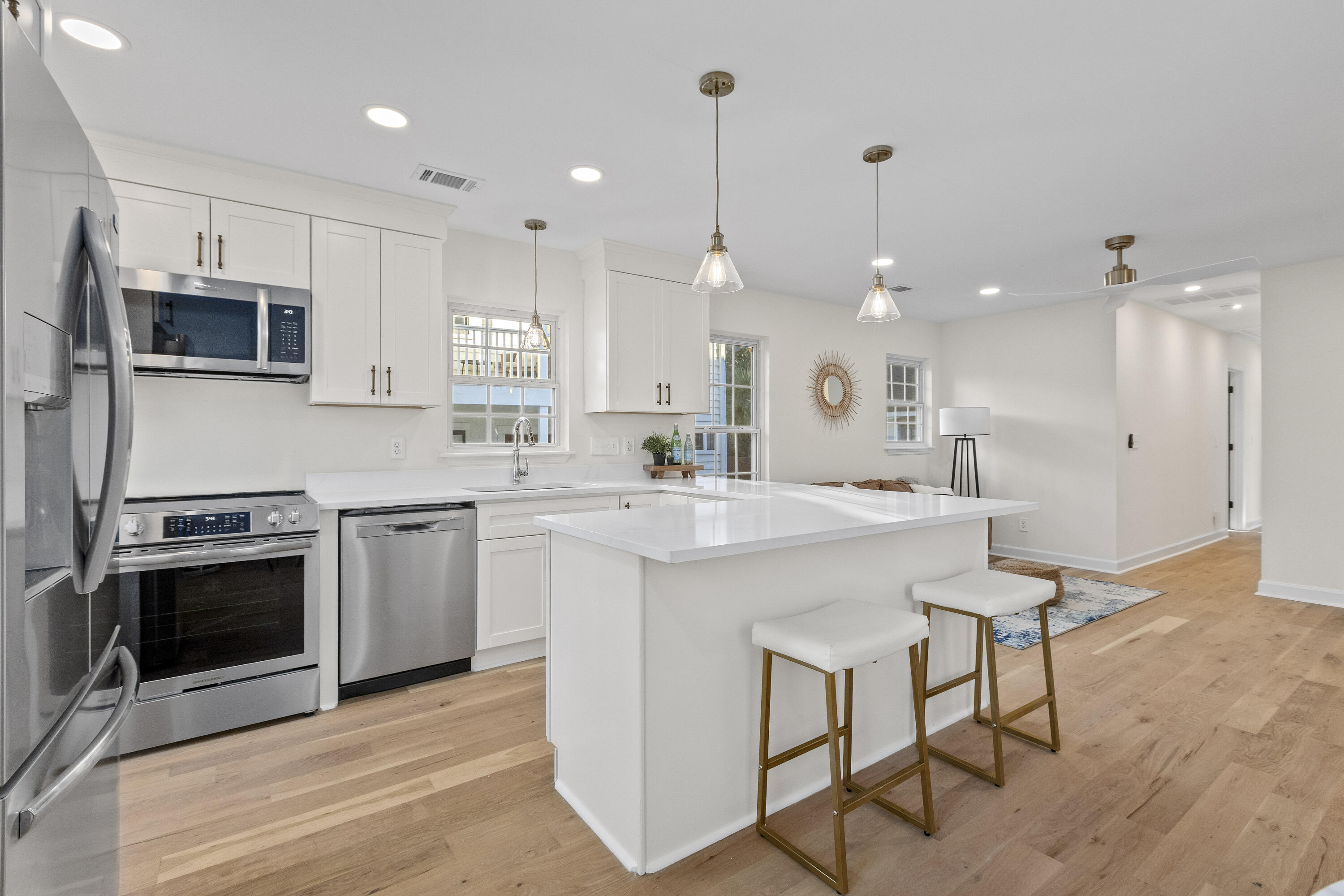 405 Sumter Street Charleston, SC 29403 - Photo 12 of 43 405SumterSt-CasaVerdeMediaLLC10