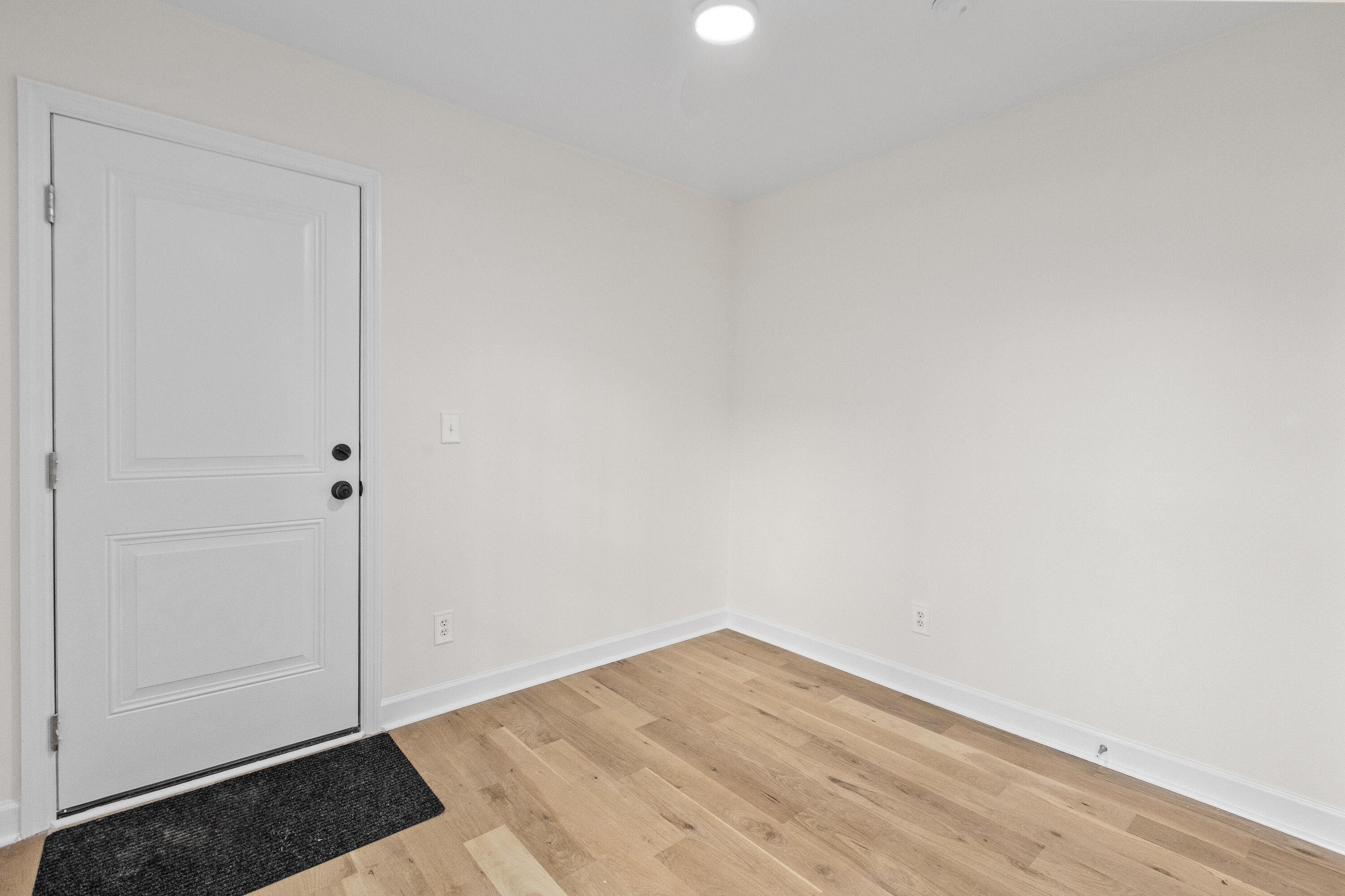 405 Sumter Street Charleston, SC 29403 - Photo 32 of 43 405SumterSt-CasaVerdeMediaLLC35