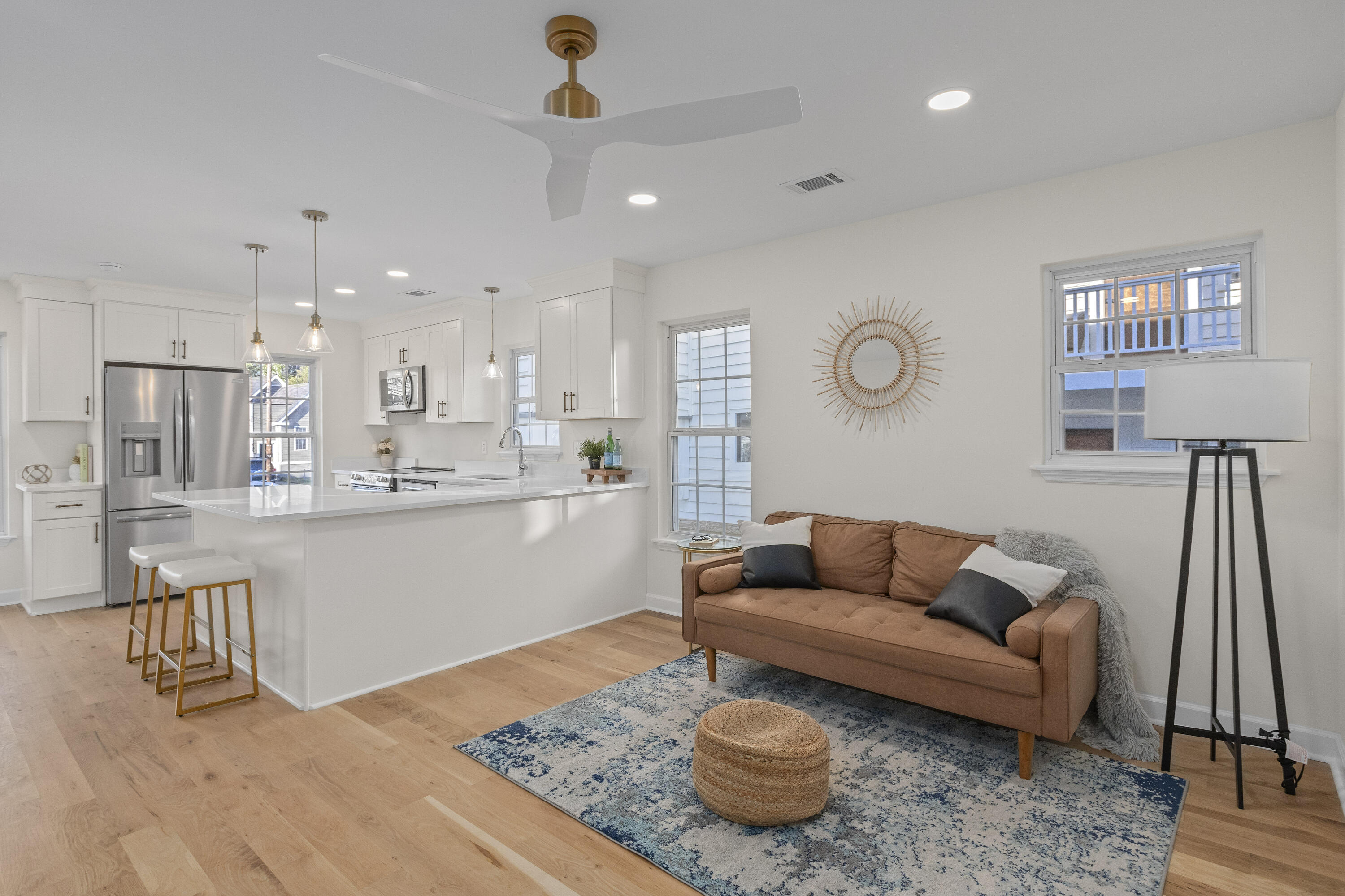 405 Sumter Street Charleston, SC 29403 - Photo 4 of 43 405SumterSt-CasaVerdeMediaLLC7