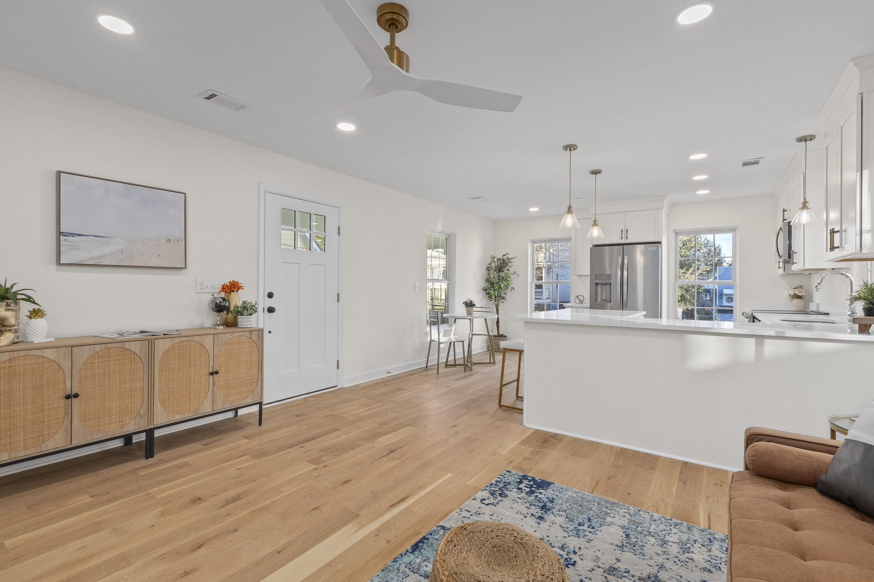 405 Sumter Street Charleston, SC 29403 - Photo 6 of 43 405SumterSt-CasaVerdeMediaLLC9