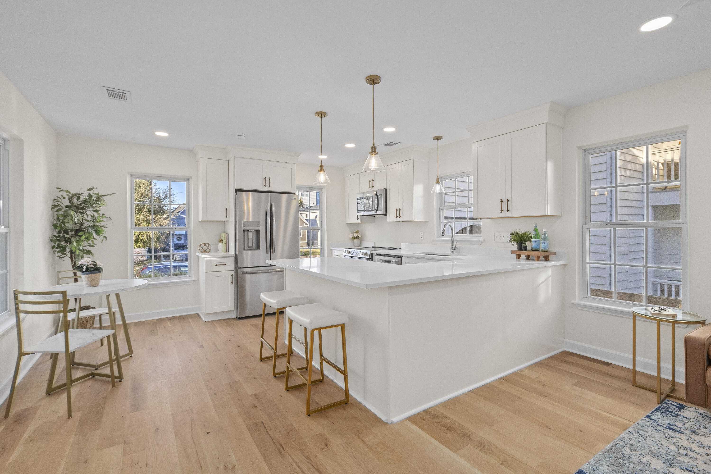 405 Sumter Street Charleston, SC 29403 - Photo 10 of 43 405SumterSt-CasaVerdeMediaLLC6