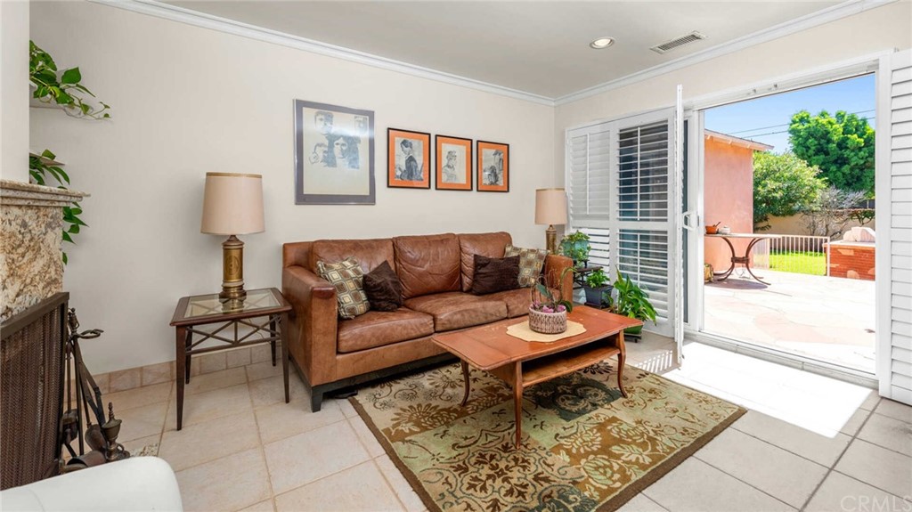 3381 Colbert Avenue Mar Vista, CA 90066 - Photo 12 of 23 a living room with furniture and a rug