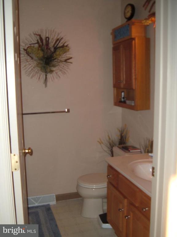 145 East Maple Grove Road, Unit 10 Narvon, PA 17555 - Photo 15 of 18 Gallery Image 15