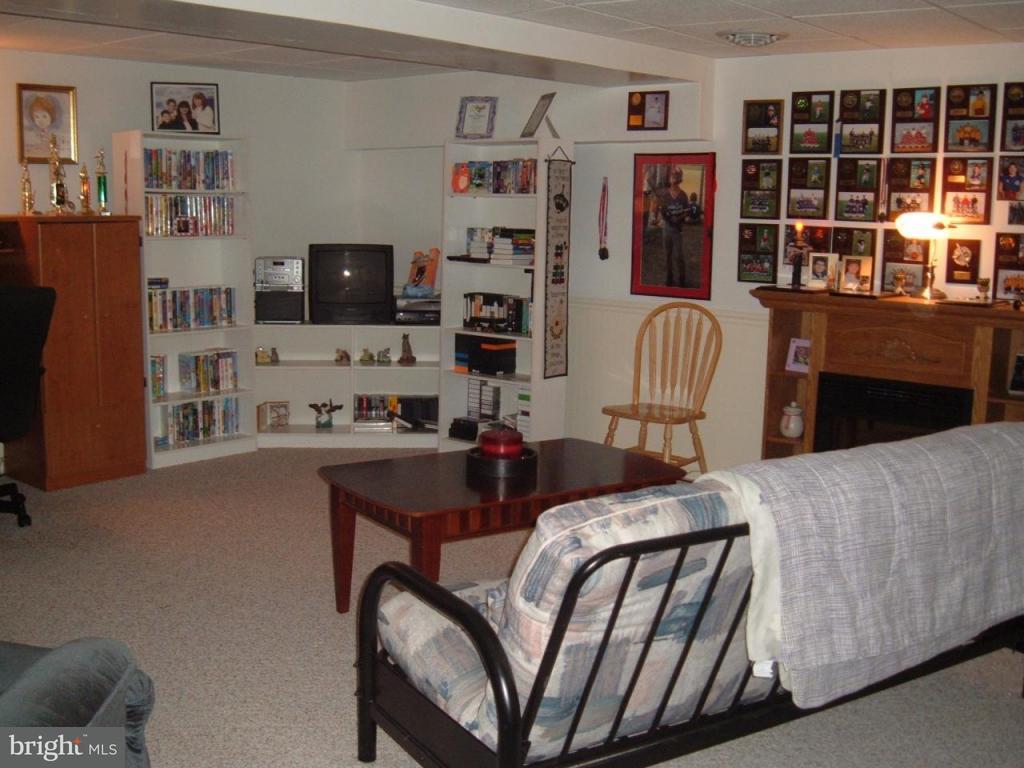 145 East Maple Grove Road, Unit 10 Narvon, PA 17555 - Photo 6 of 18 Gallery Image 6