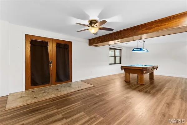 $325,000 | 21788 North Mayflower Lane, Texico, IL 62889