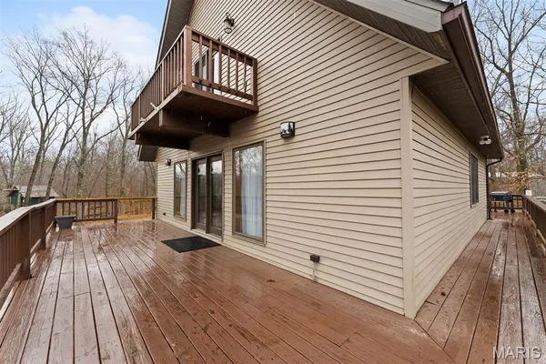 $325,000 | 21788 North Mayflower Lane, Texico, IL 62889