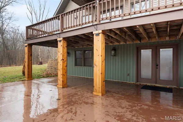 $325,000 | 21788 North Mayflower Lane, Texico, IL 62889