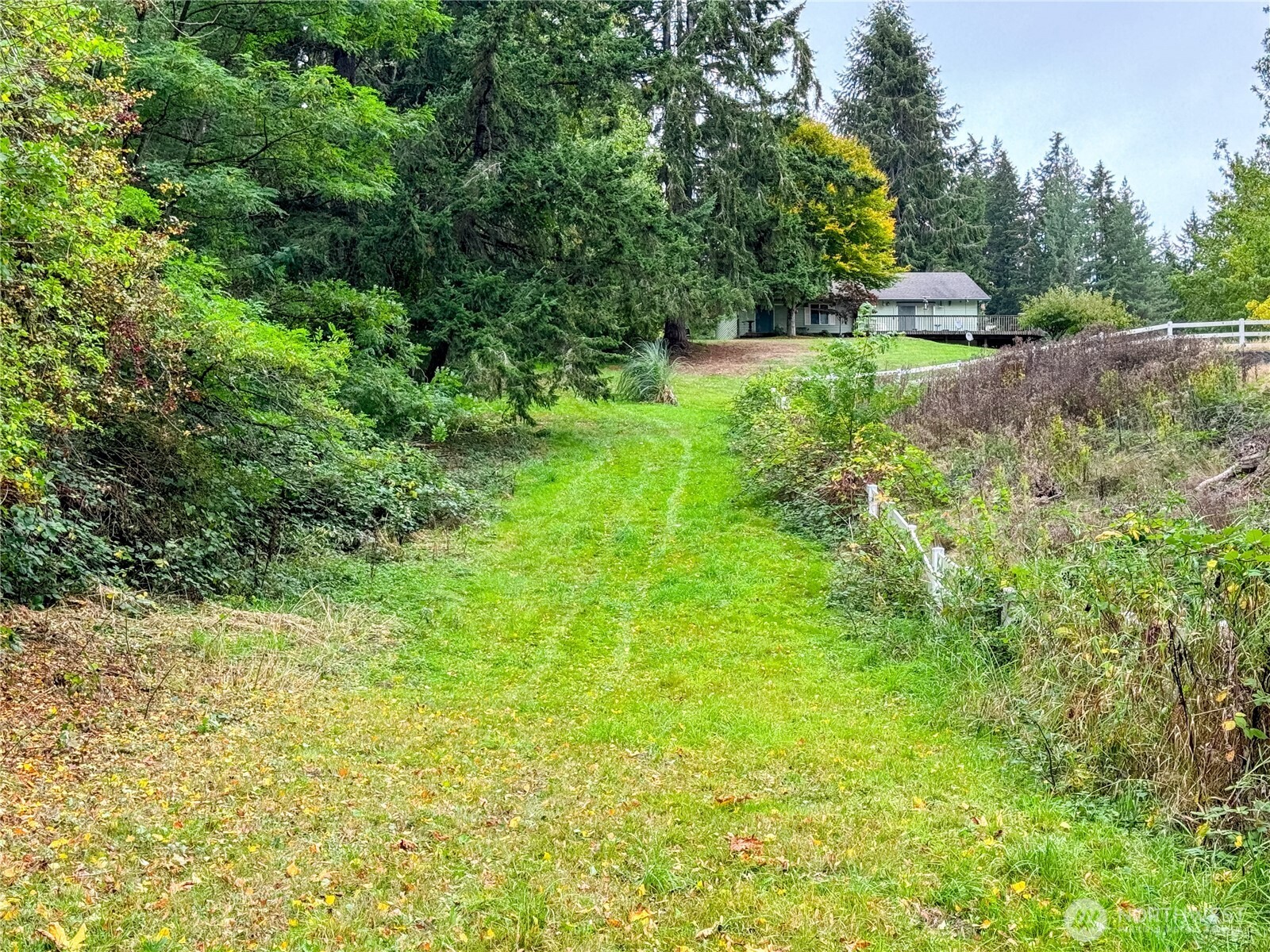 5310 Southeast Sedgwick Road Port Orchard, WA 98366 - Photo 3 of 37 Gallery Image 3