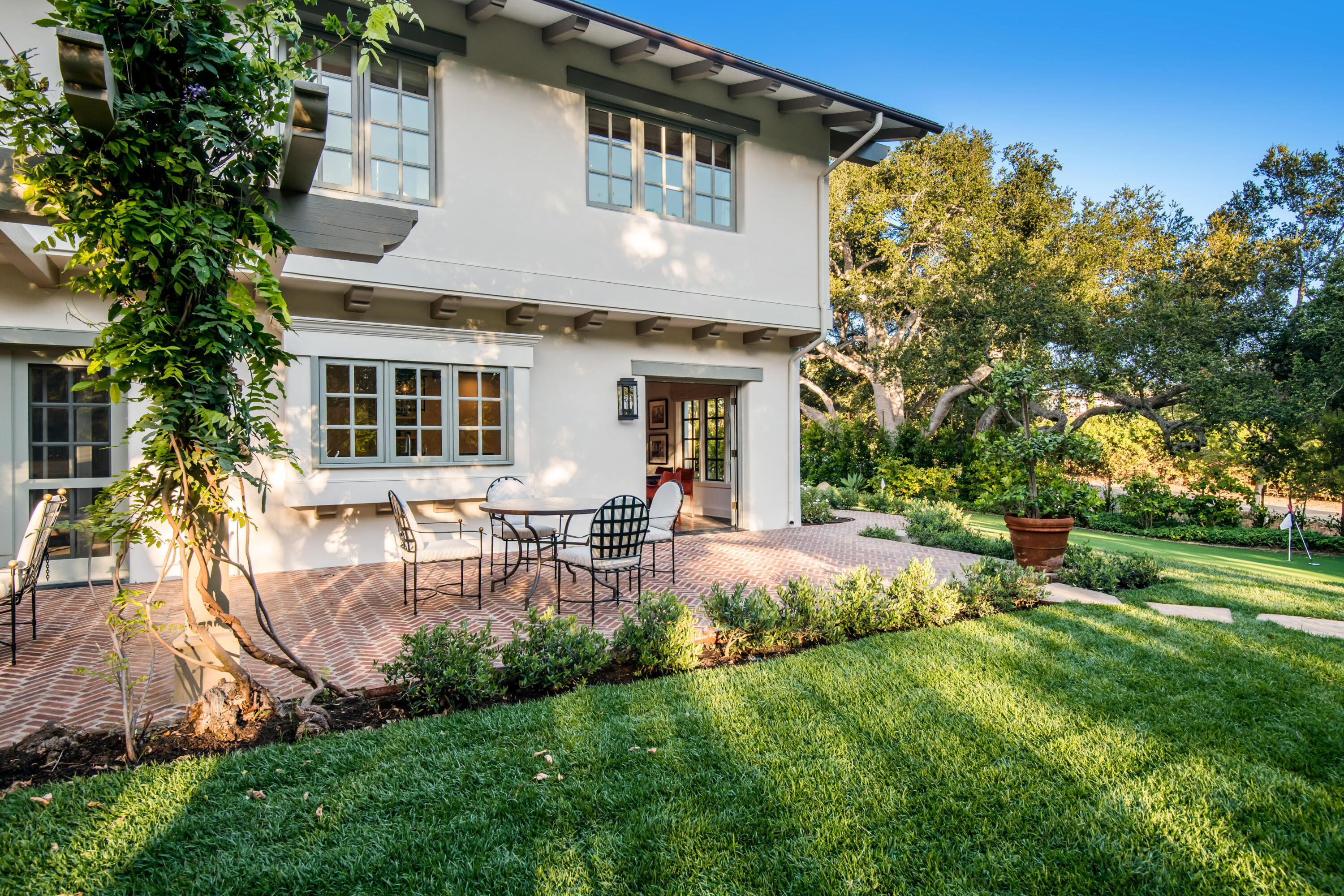 325 San Ysidro Road Montecito, CA 93108 - Photo 24 of 34 325 San Ysidro 22