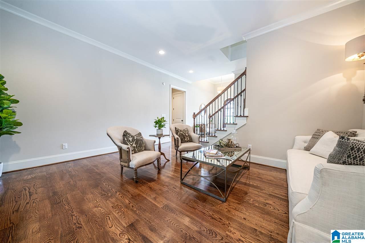 539 Greenbrier Way Birmingham, AL 35244 - Photo 7 of 49