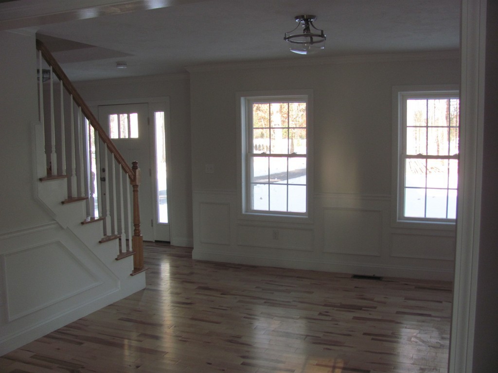9 Harbor Trace Road Townsend, MA 01469 - Photo 6 of 22
