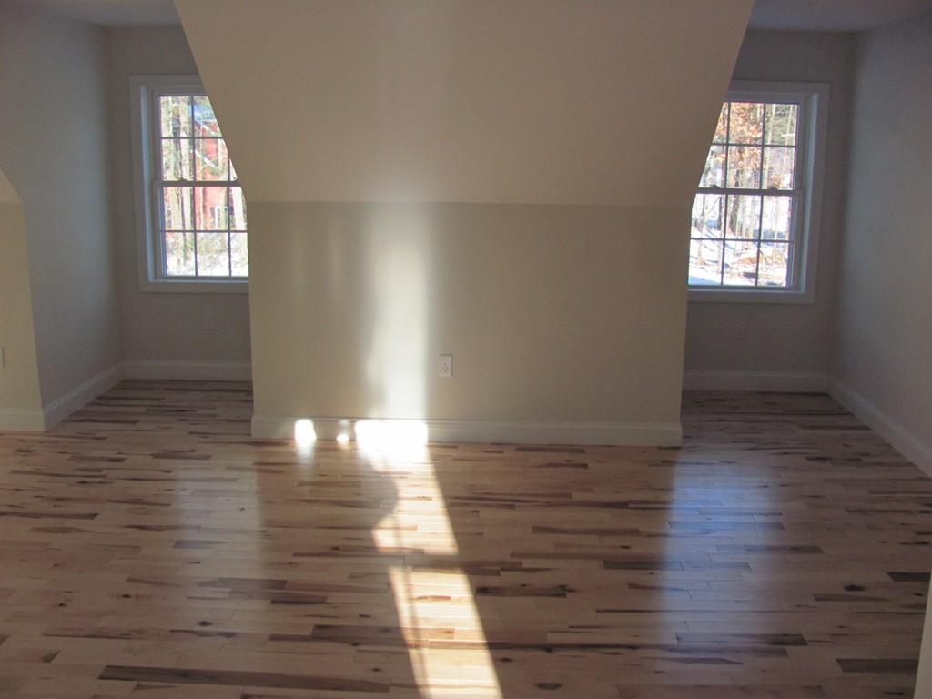 9 Harbor Trace Road Townsend, MA 01469 - Photo 10 of 22