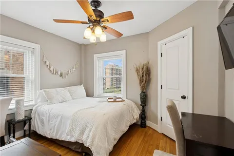 $315,000 | 807 West 48th Street, Unit 701, Kansas City, MO 64112