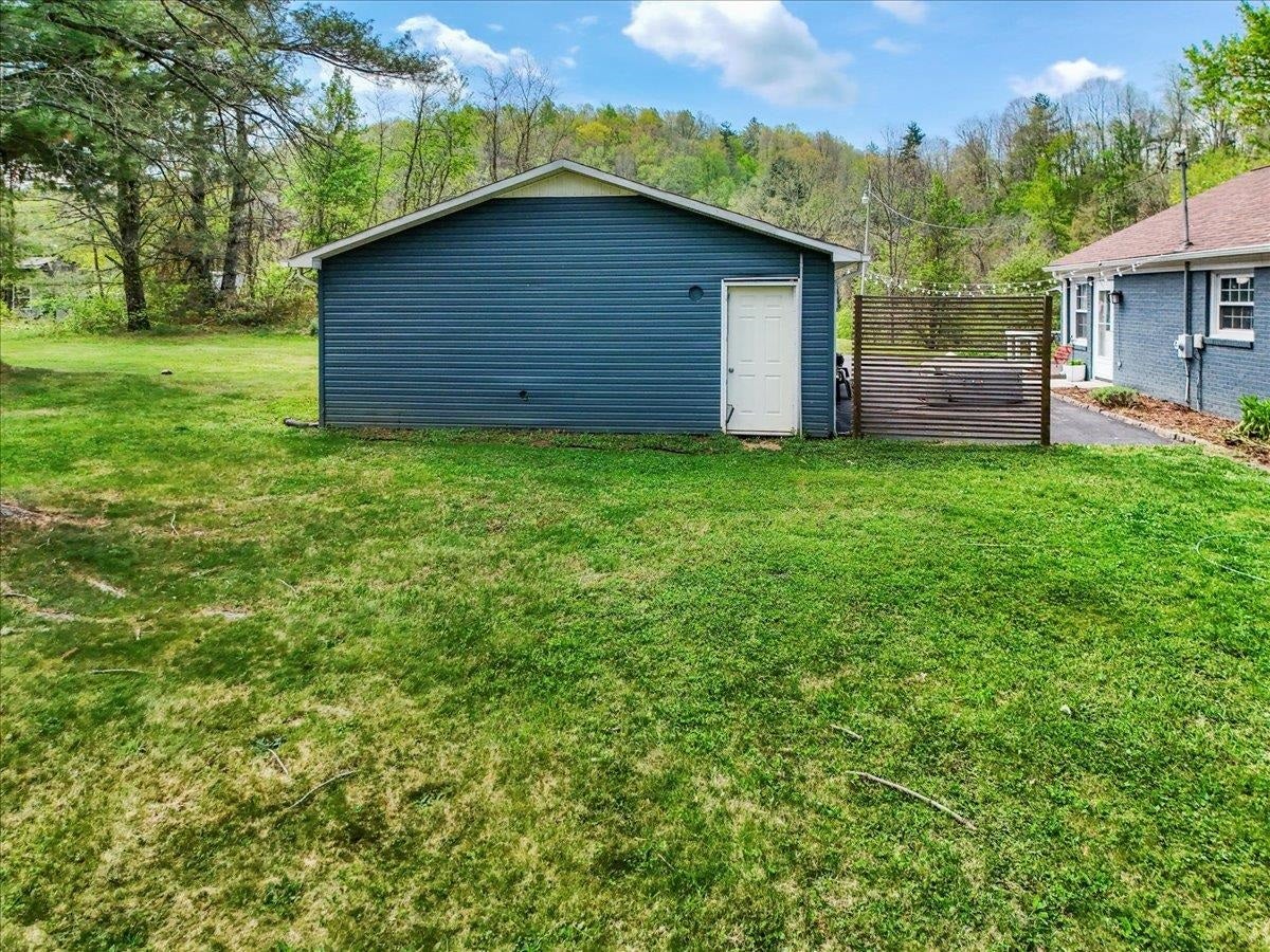 174 Stuart Road Southeast Copper Hill, VA 24079 - Photo 58 of 82 Gallery Image 58