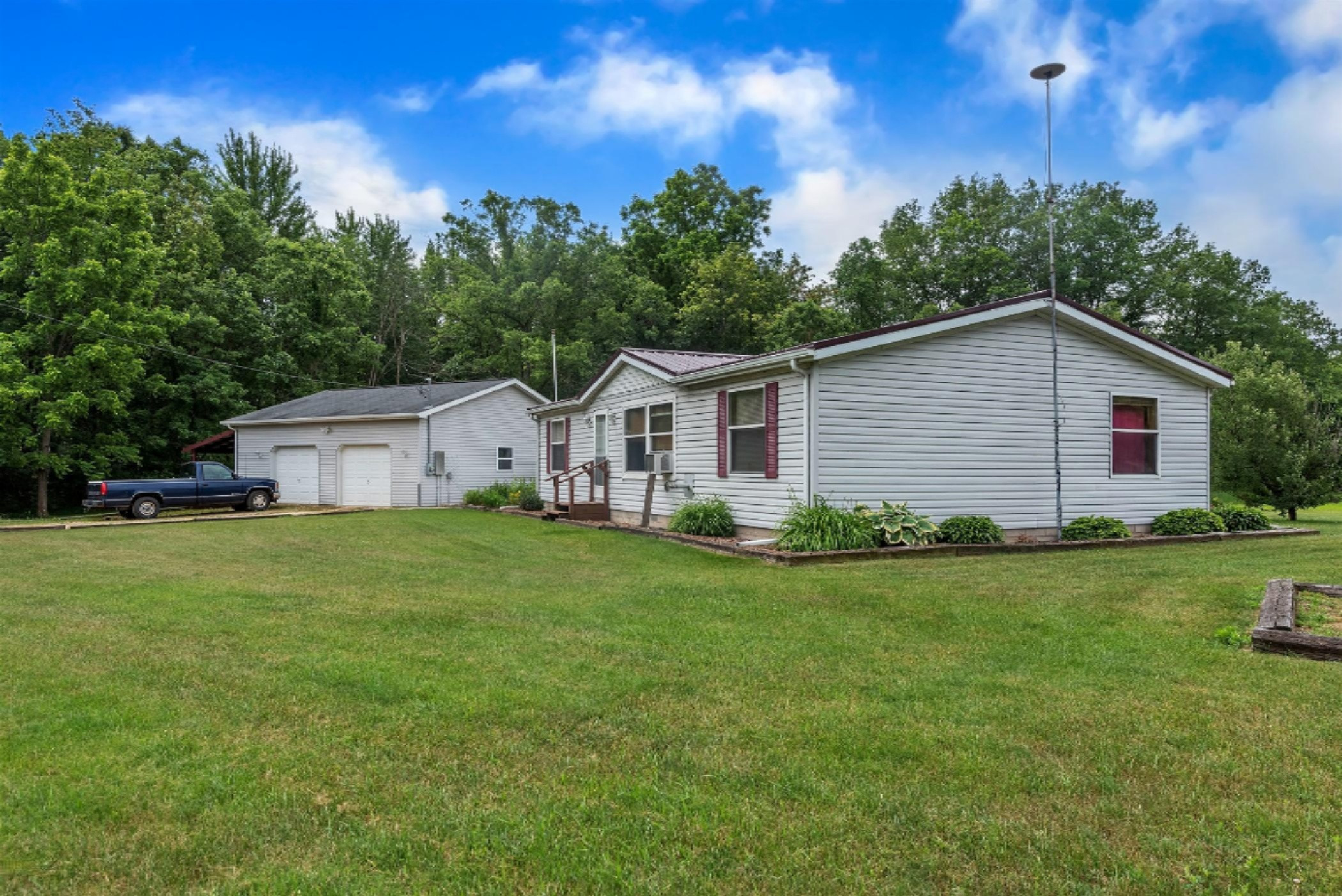 3070 South Tow Road Sheridan, MI 48884 - Photo 1 of 29 04-3070 Tow Rd-WindowStill-Real-Est