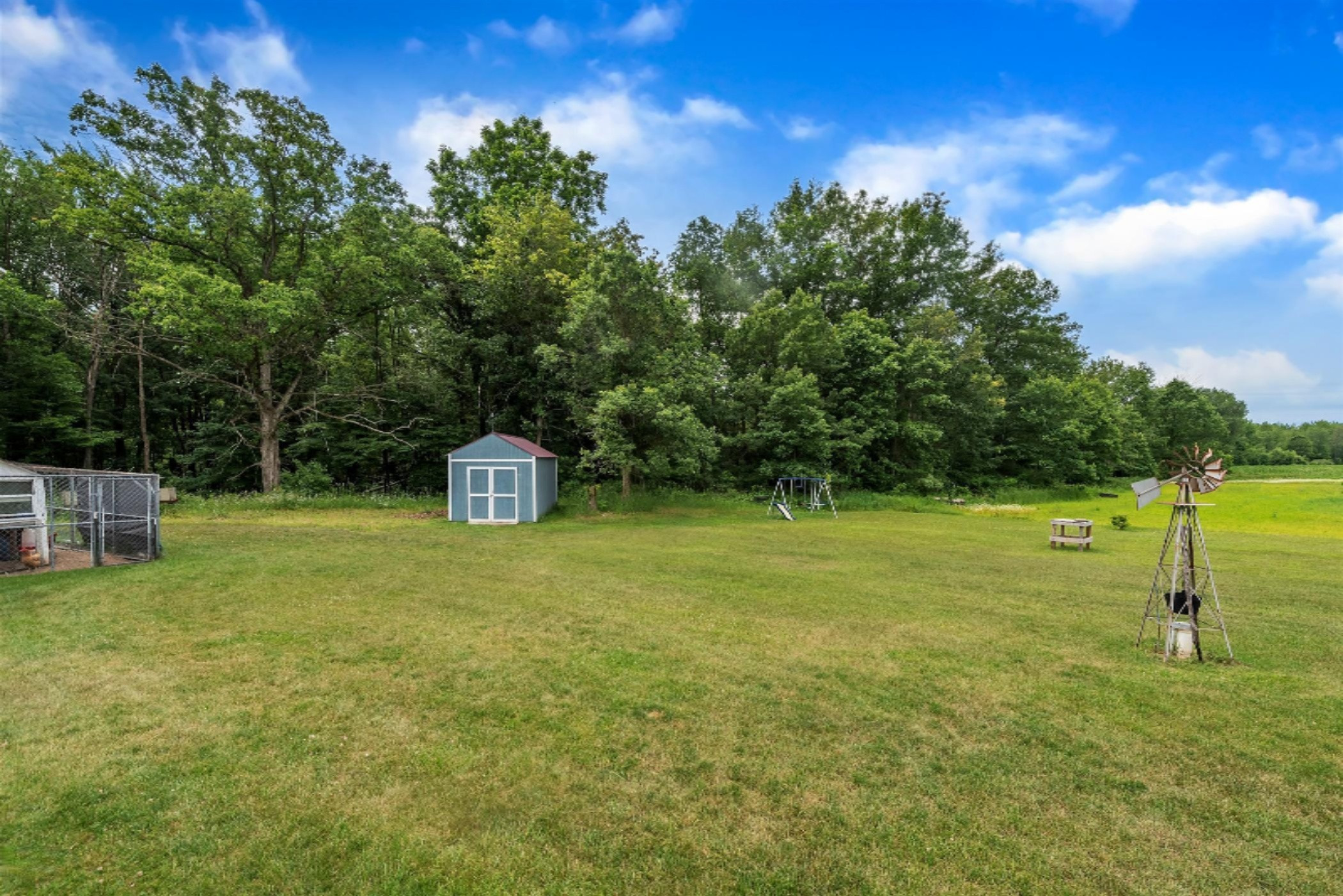 3070 South Tow Road Sheridan, MI 48884 - Photo 24 of 29 26-3070 Tow Rd-WindowStill-Real-Est