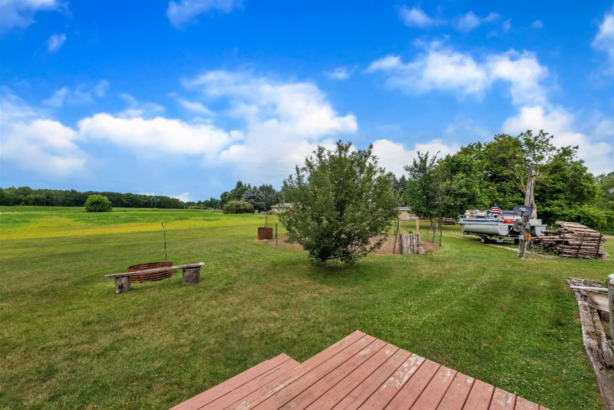 3070 South Tow Road Sheridan, MI 48884 - Photo 25 of 29 27-3070 Tow Rd-WindowStill-Real-Est