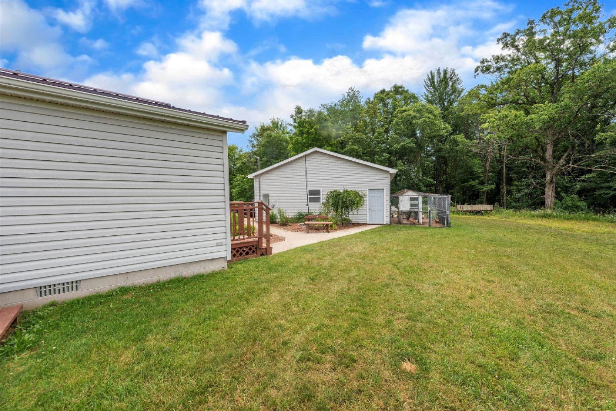 3070 South Tow Road Sheridan, MI 48884 - Photo 27 of 29 29-3070 Tow Rd-WindowStill-Real-Est