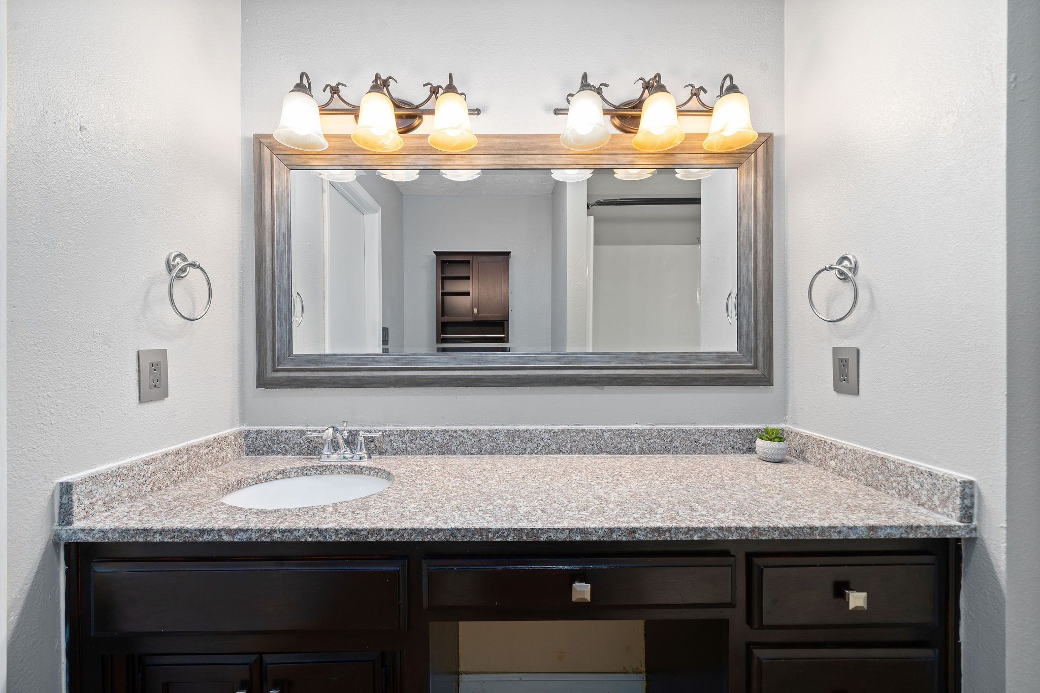 3006 Nicole Road Clarksville, TN 37040 - Photo 16 of 33 Gallery Image 16
