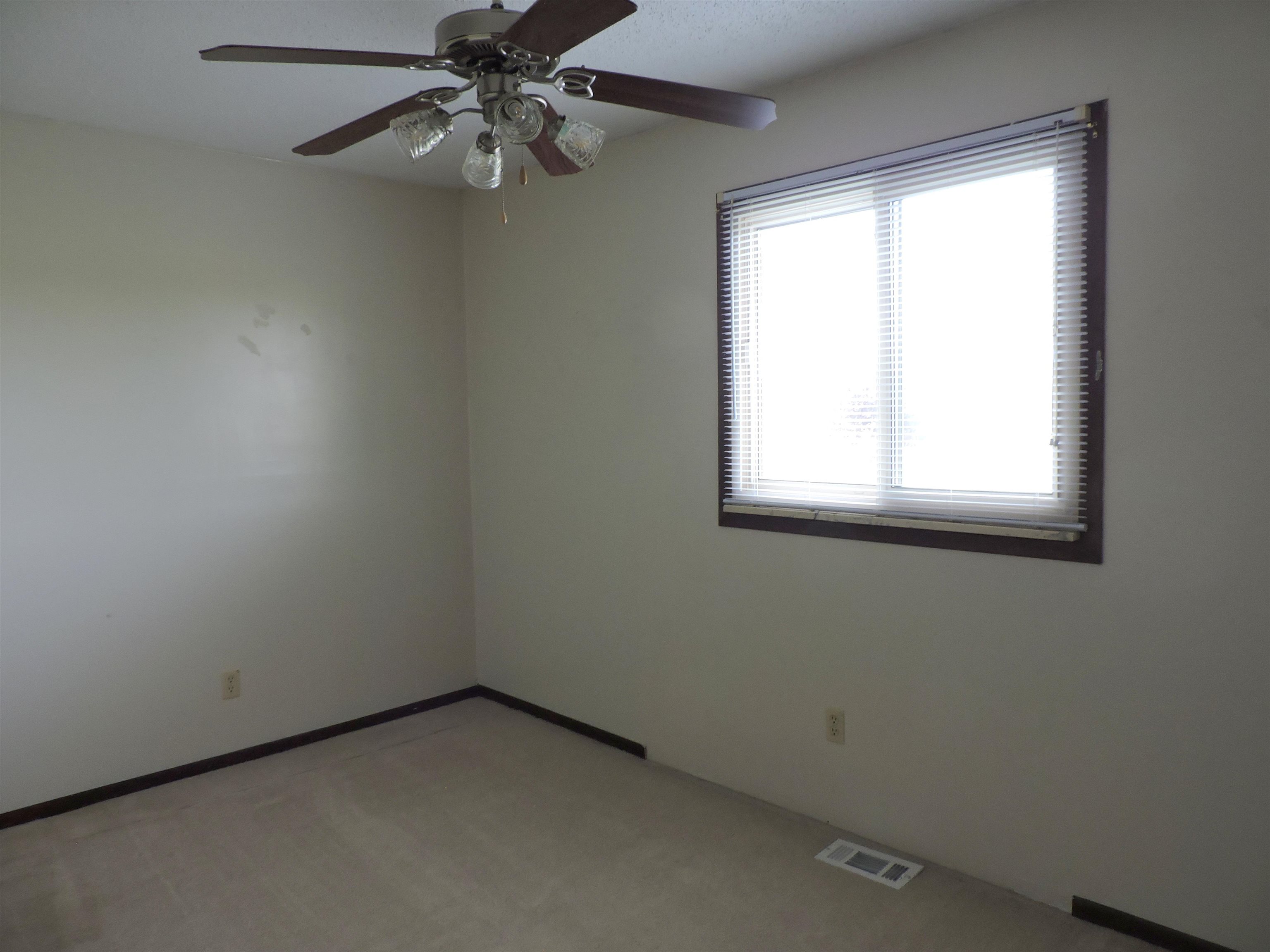 1504 East Newberg Road Pinconning, MI 48650 - Photo 20 of 48