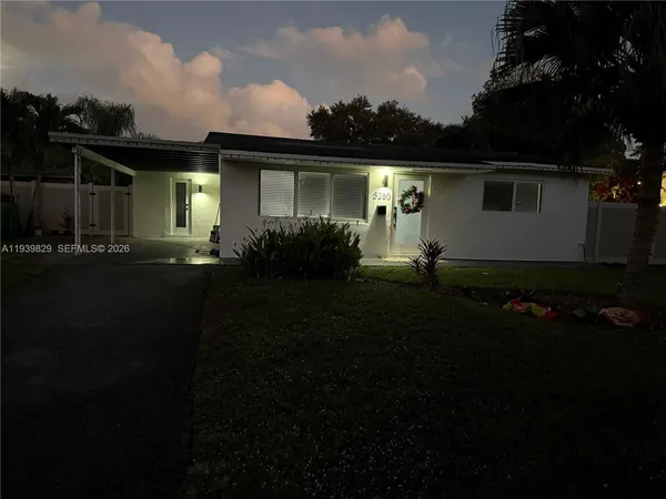$615,000 | 5280 Southwest 92nd Terrace, Cooper City, FL 33328