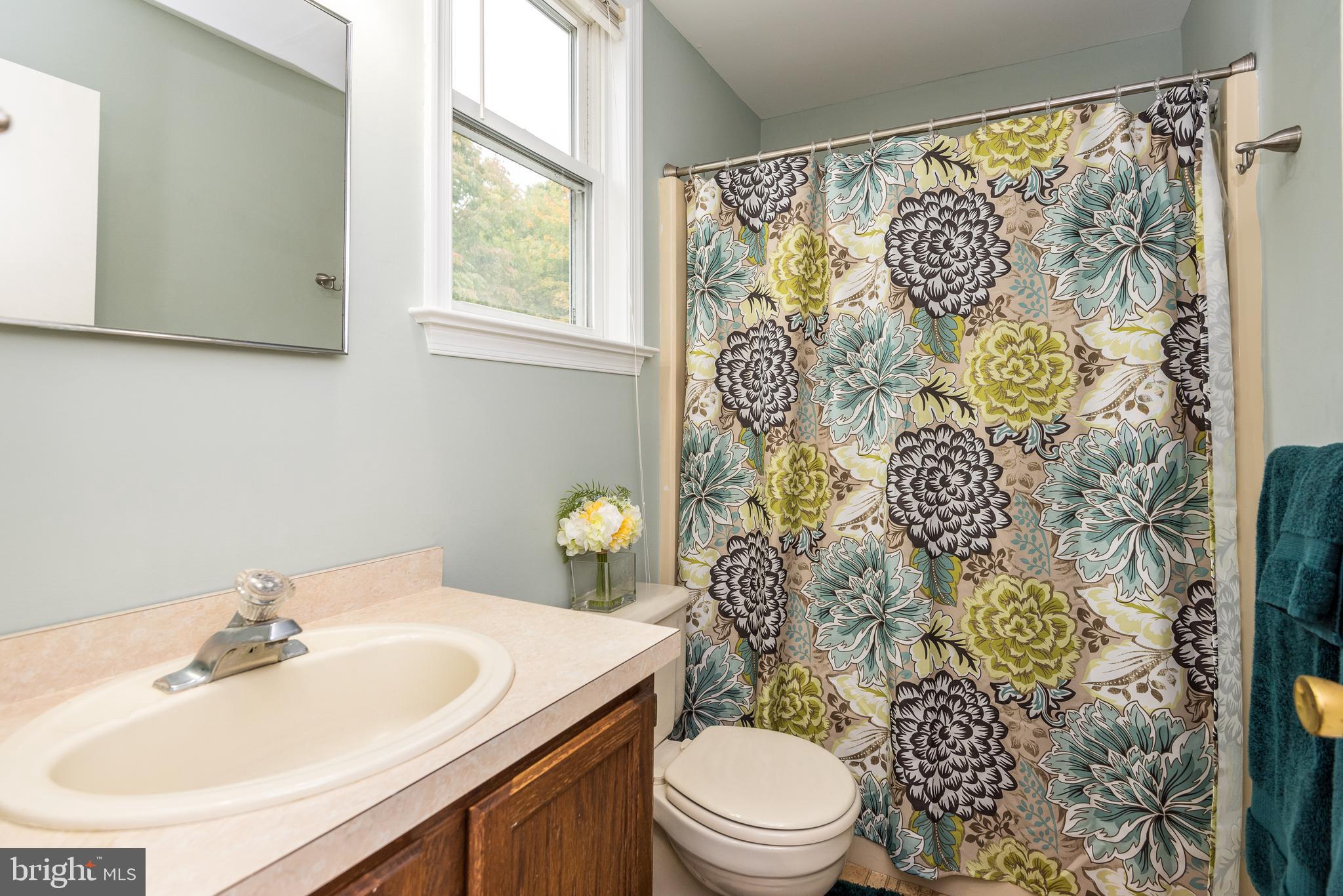 3547 Ridge Road Perkasie, PA 18944 - Photo 29 of 49 Hall Bath