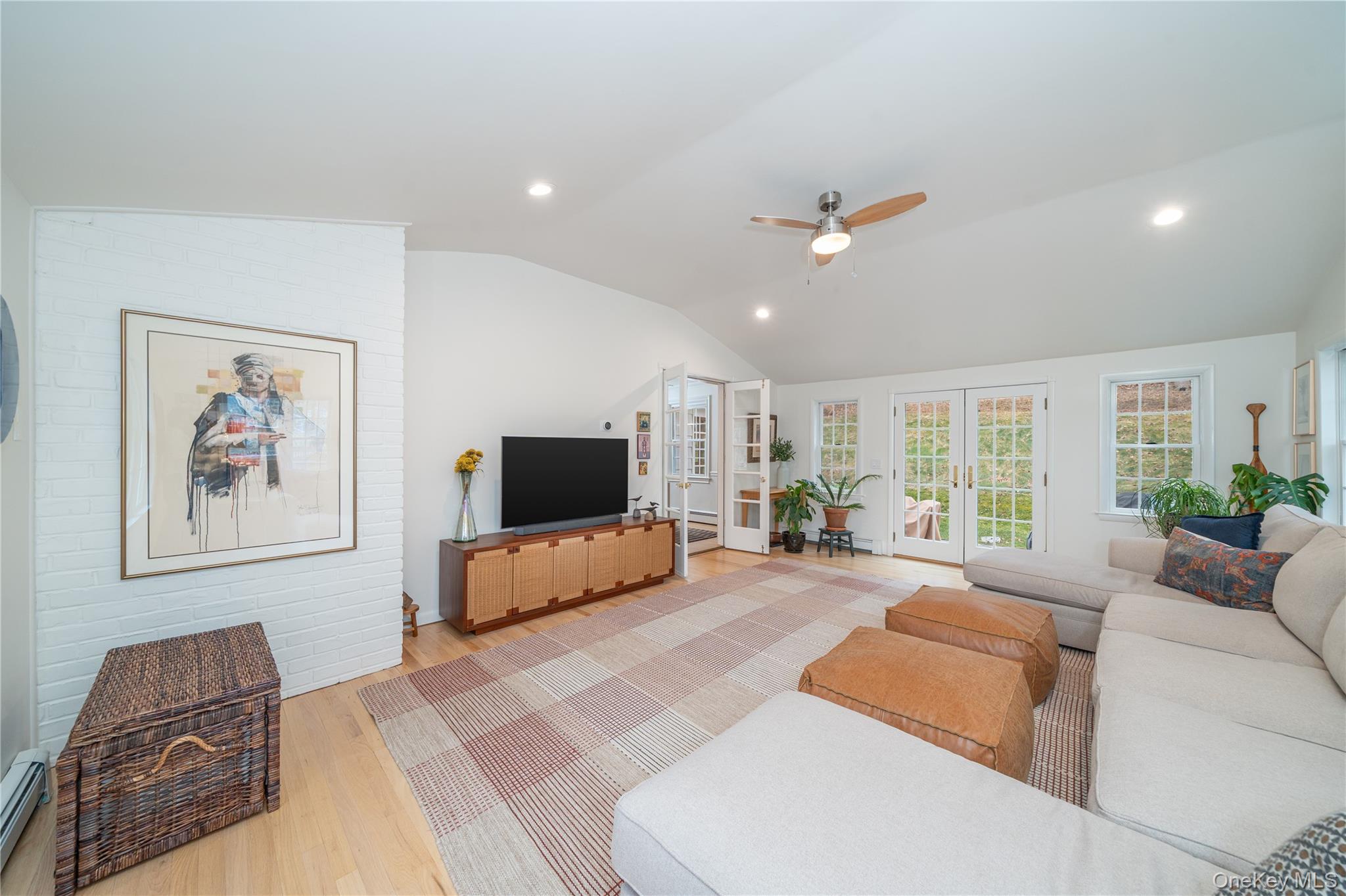 636 Quaker Road Chappaqua, NY 10514 - Photo 11 of 36