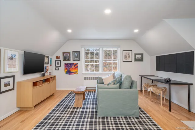 $1,550,000 | 636 Quaker Road, Chappaqua, NY 10514