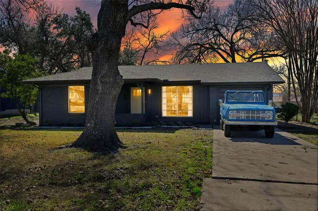 $629,000 | 1801 Duke Avenue, Austin, TX 78757