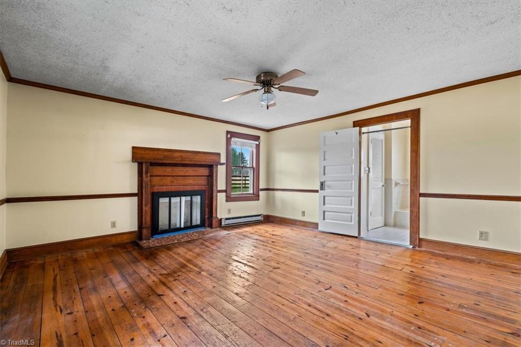 8417 Linville Road Oak Ridge, NC 27310 - Photo 10 of 25 Gallery Image 10