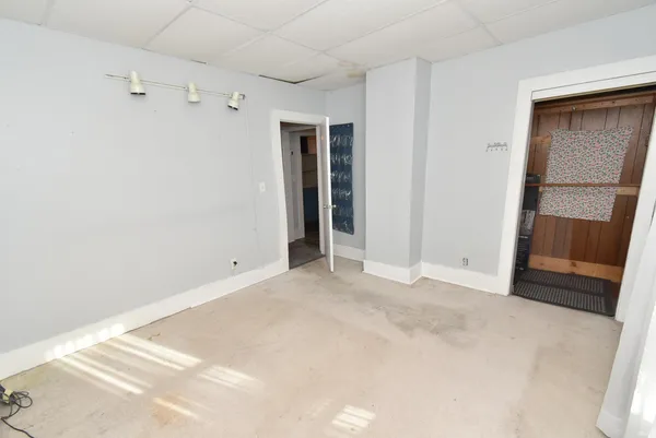 $87,500 | 307 North Madison Avenue, Fowler, IN 47944