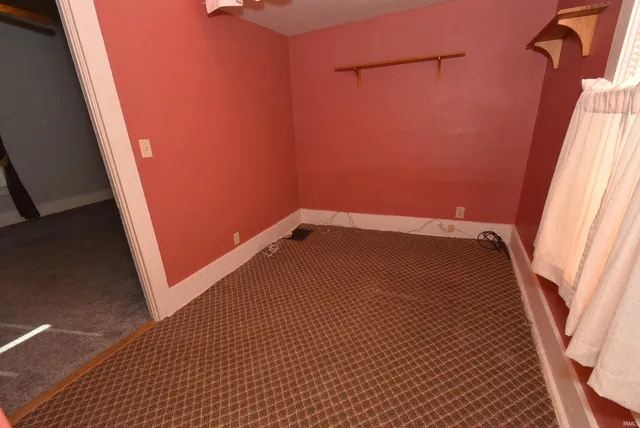 $89,900 | 307 North Madison Avenue, Fowler, IN 47944