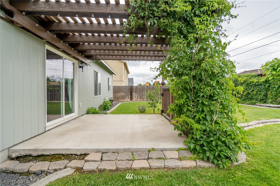 828 Polo Ridge Moses Lake, WA 98837 - Photo 21 of 29 Gallery Image 21