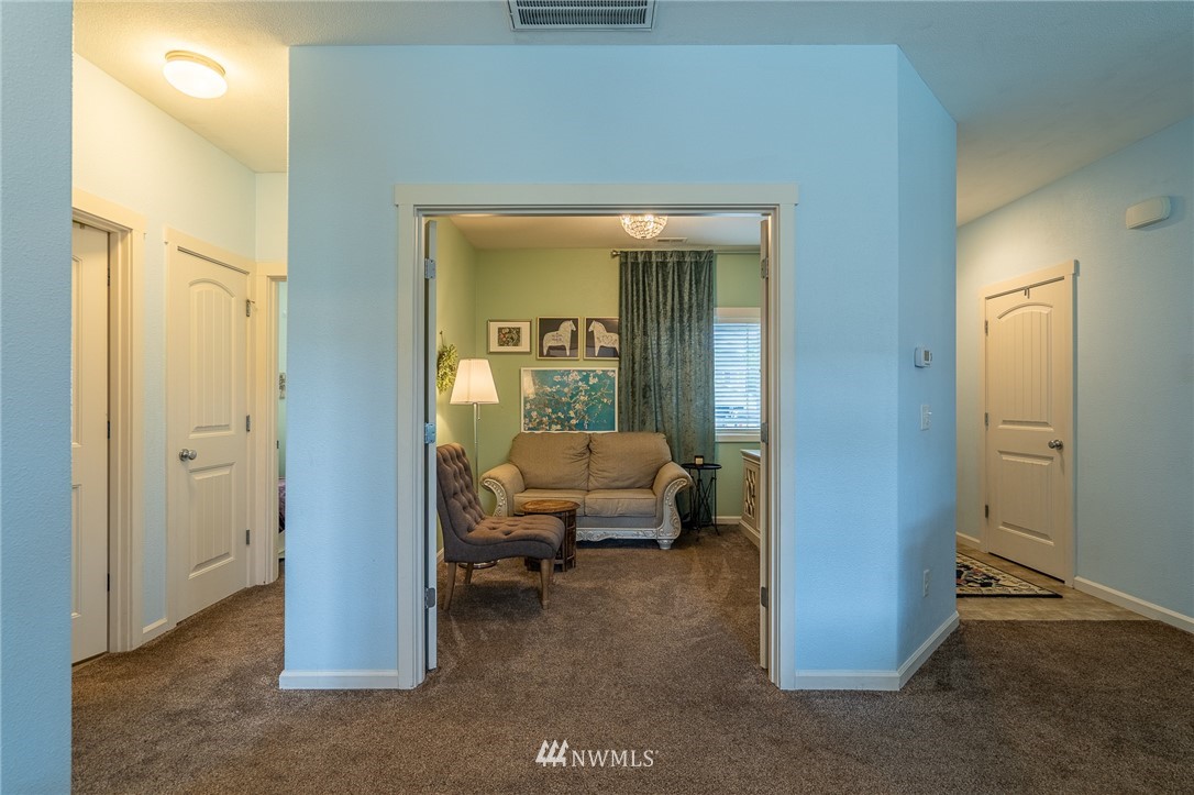 828 Polo Ridge Moses Lake, WA 98837 - Photo 6 of 29 Gallery Image 6