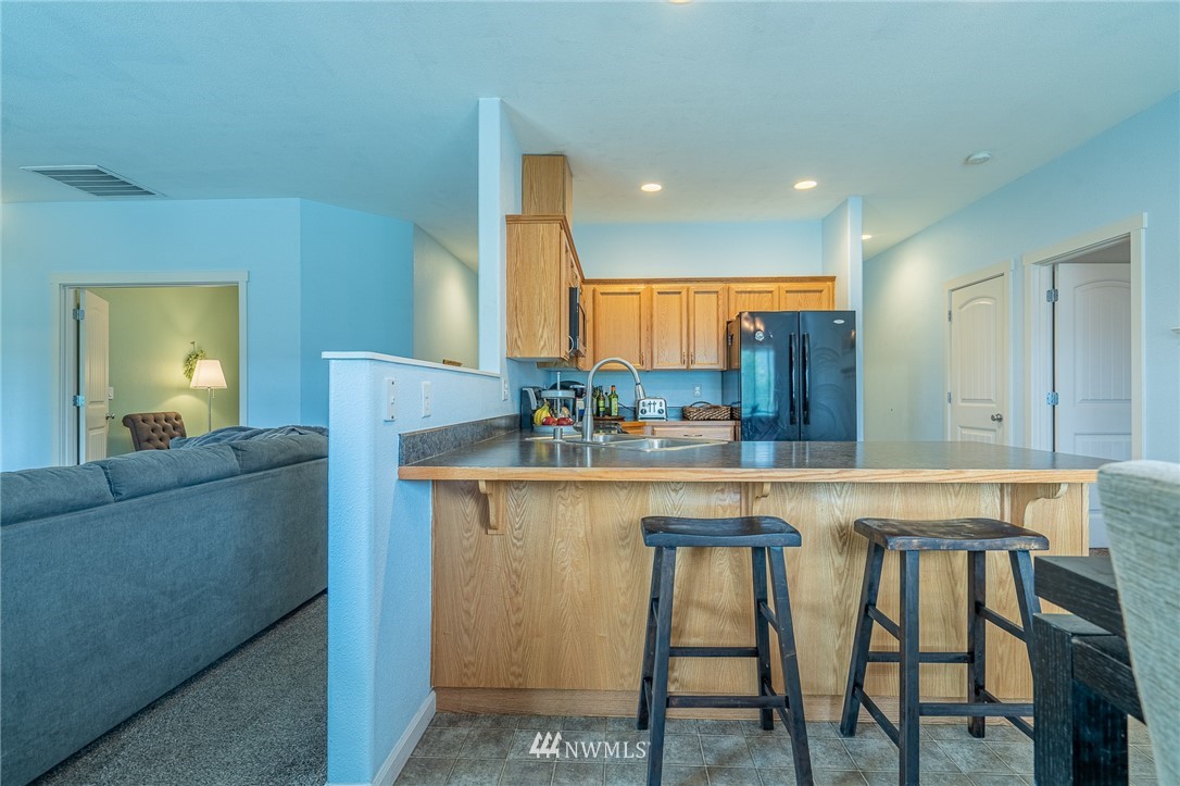 828 Polo Ridge Moses Lake, WA 98837 - Photo 8 of 29 Gallery Image 8