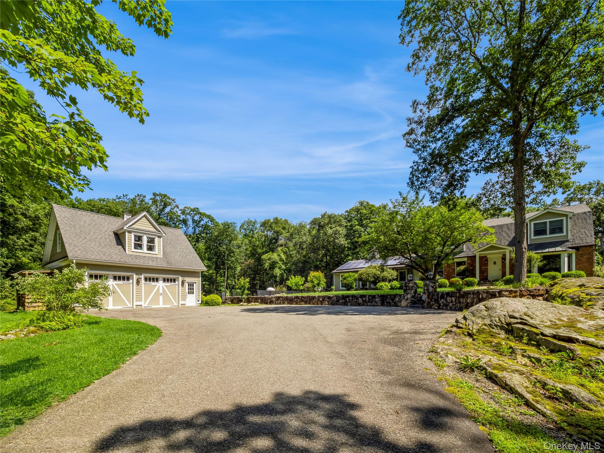 34 Hudson Ridge Garrison, NY 10524 - Photo 3 of 41 a view of multiple houses with a street