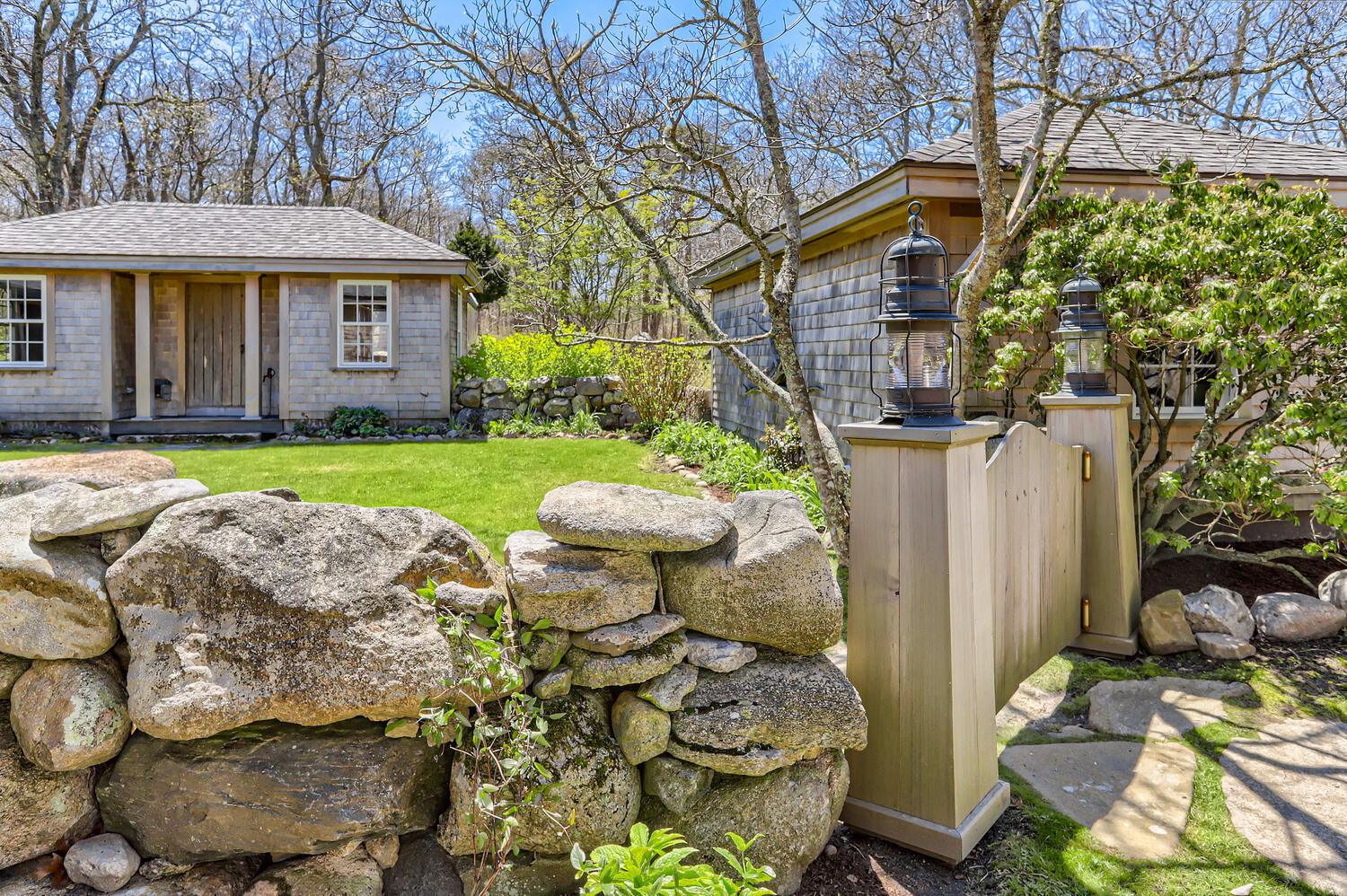 300 N Road Chilmark, MA 02535 - Photo 11 of 69