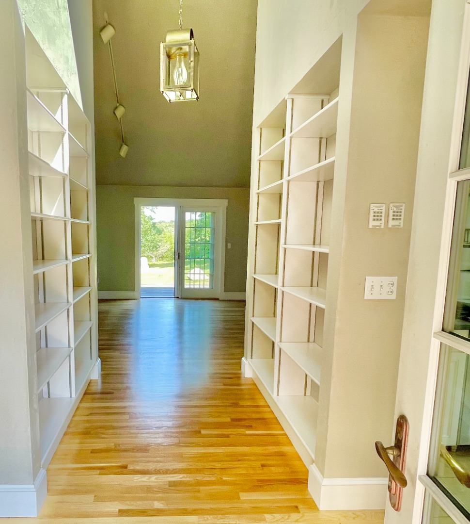 300 N Road Chilmark, MA 02535 - Photo 13 of 69