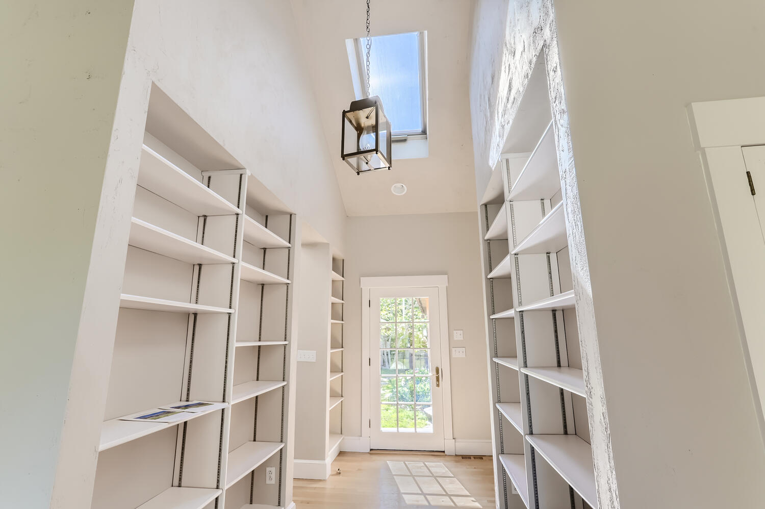 300 N Road Chilmark, MA 02535 - Photo 34 of 69