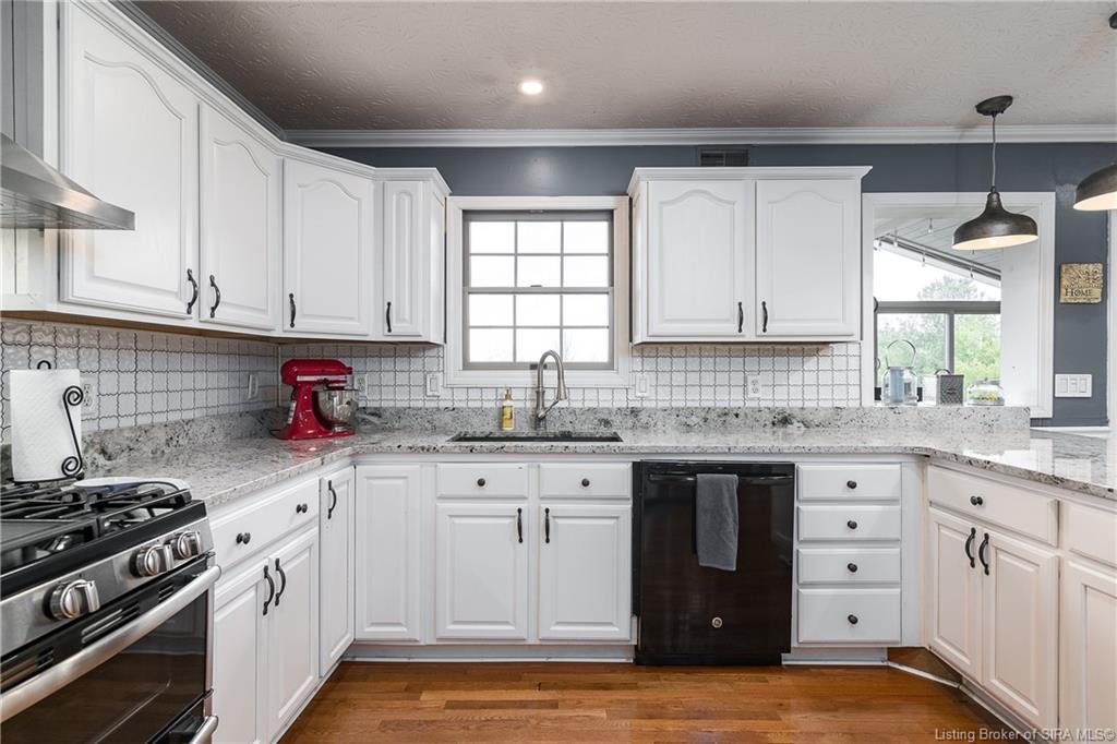 7780 Cooks Mill Road Georgetown, IN 47122 - Photo 12 of 43
