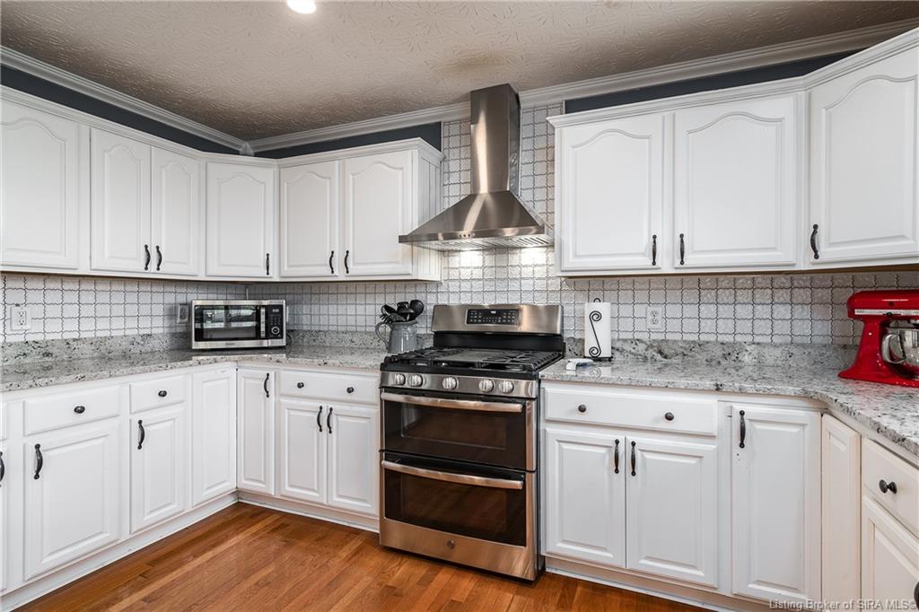 7780 Cooks Mill Road Georgetown, IN 47122 - Photo 13 of 43