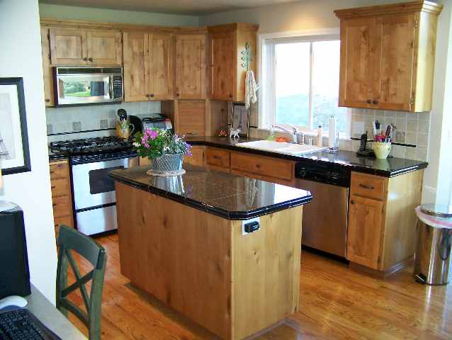 2115 South Steen Road Spokane Valley, WA 99037 - Photo 4 of 9 Gallery Image 4