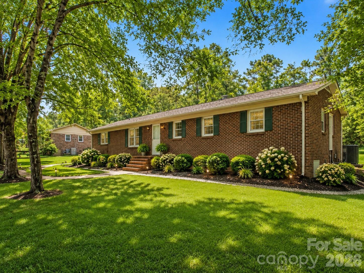 211 Lakeview Road Cherryville, NC 28021 - Photo 3 of 45