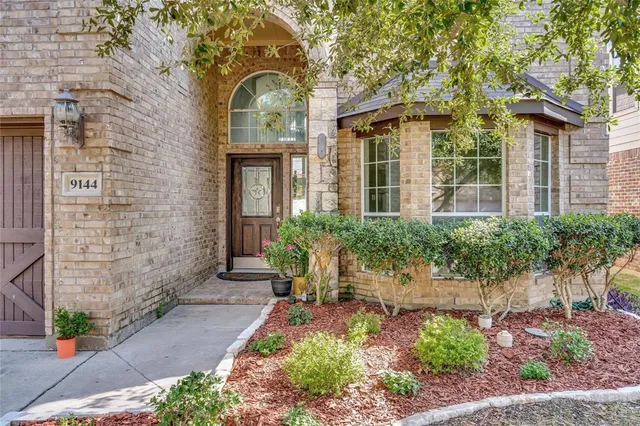 $539,990 | 9144 Hawley Drive, Fort Worth, TX 76244