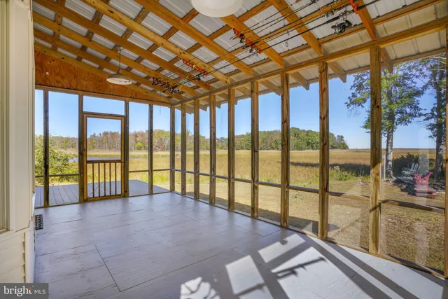 a view of an entryway