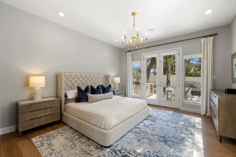 $1,399,000 | 22 Autumn Oaks Drive, Austin, TX 78738