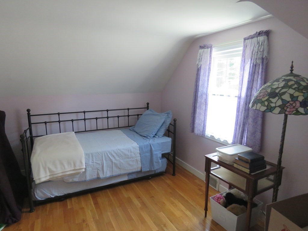 22 Oldham Road Westborough, MA 01581 - Photo 25 of 42 Gallery Image 25