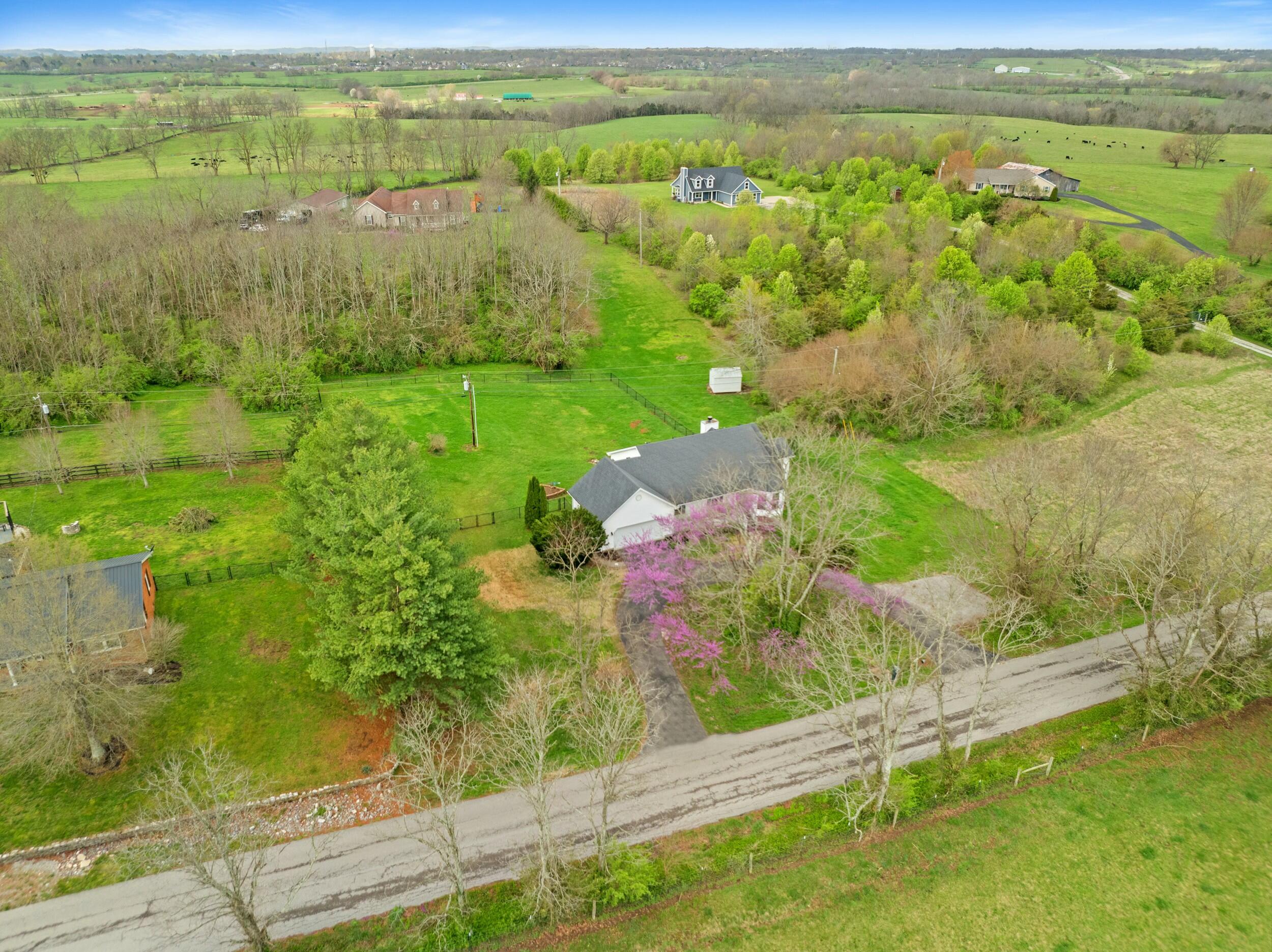 685 Waterworks Road Danville, KY 40422 - Photo 32 of 37 tempImageHxmdHm