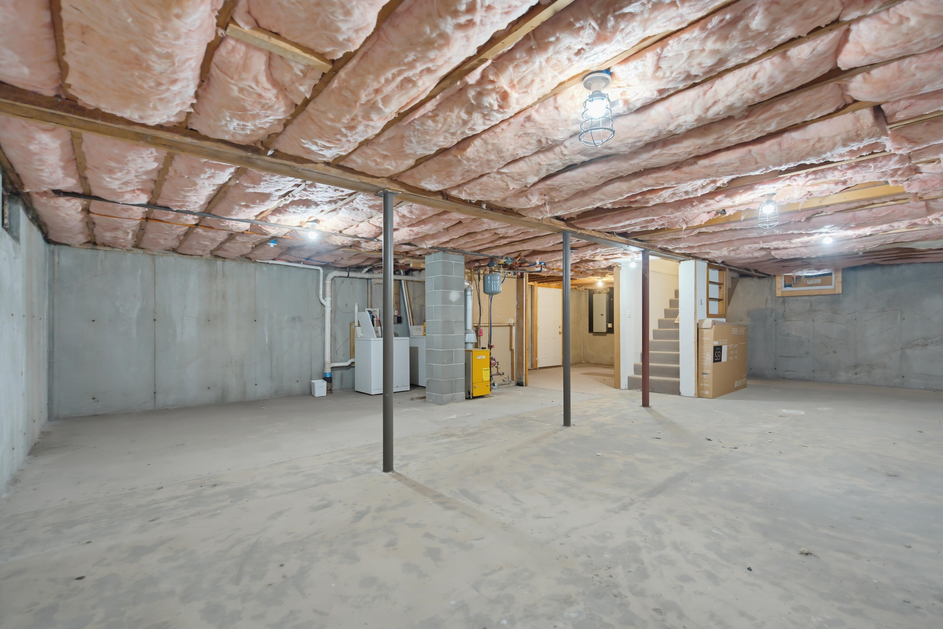 46 Myrtle Street Manchester, NH 03101 - Photo 19 of 33 Gallery Image 19